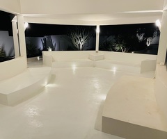 Moderne 360m² Designervilla mit Pool