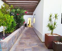 Modernes Einfamilienhaus mit großem Wohnraum und windgeschützer Terrasse Costa Calma