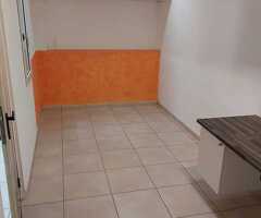 Garage mit Büro Solymar Palmeras