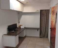 Garage mit Büro Solymar Palmeras