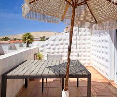 Helles Apartment Obergeschoß Solymar Palmeras